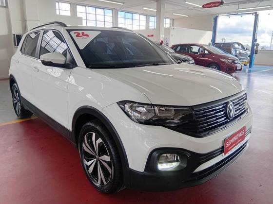 VOLKSWAGEN T-CROSS 1.0 200 TSI TOTAL FLEX AUTOMÁTICO VOLKSWAGEN T-CROSS 1.0 200 TSI TOTAL FLEX AUTOMÁTICO